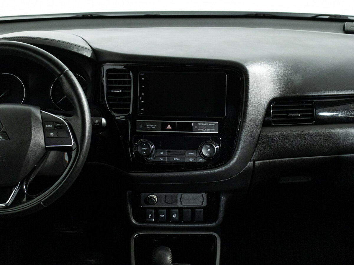 Купить Митсубиши Оутлэндер, 2019, 139 151 км.. Фото: #13