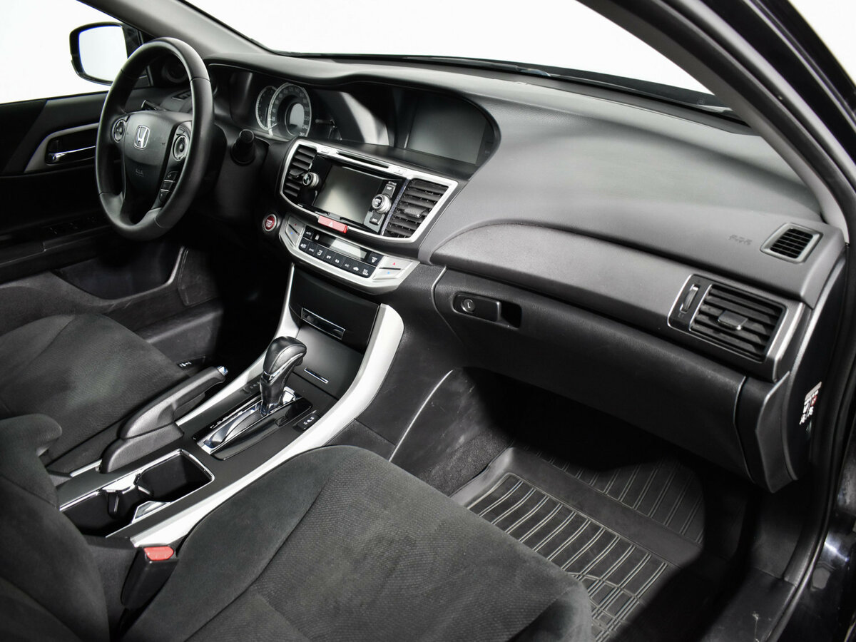 Купить Хонда Аккорд, 2013, 207 700 км.. Фото: #10